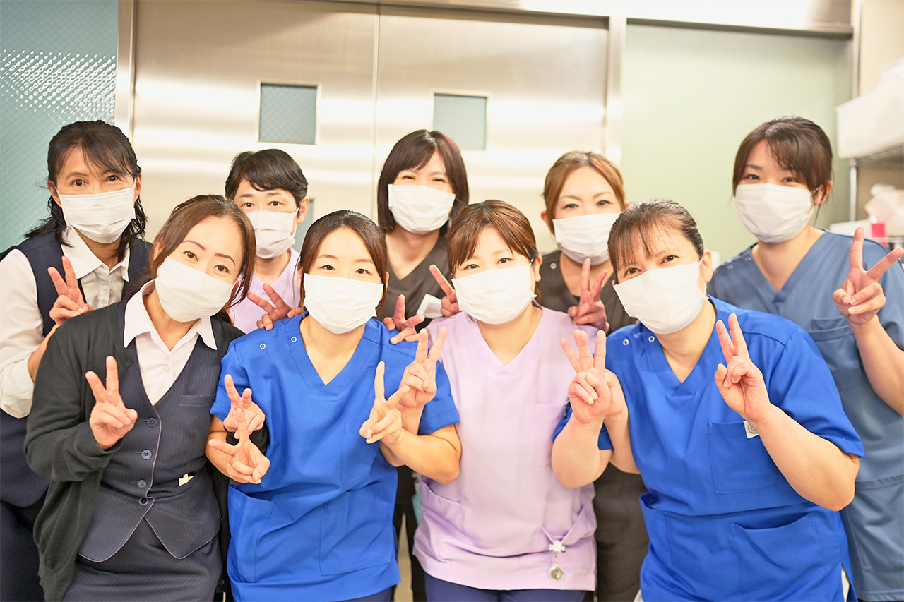 外来スタッフ集合写真